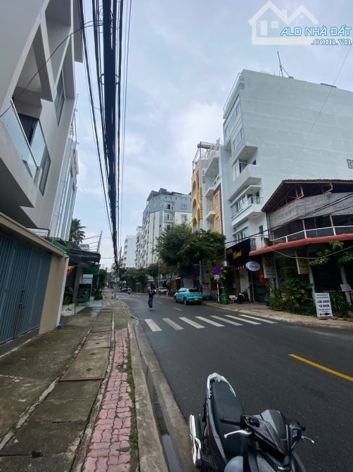BÁN NHÀ MẶT TIỀN PHAN CHU TRINH, PHƯỜNG 2, VŨNG TÀU, DIỆN TÍCH 90M2..GIÁ TỐT 18T TL!