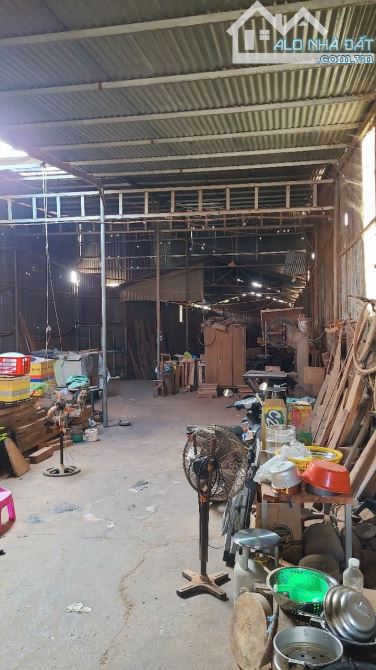 Cho thuê xưởng 700m2 mặt tiền đường  8m , gần đường số 13 khu công nghiệp AMATA  Long Bình