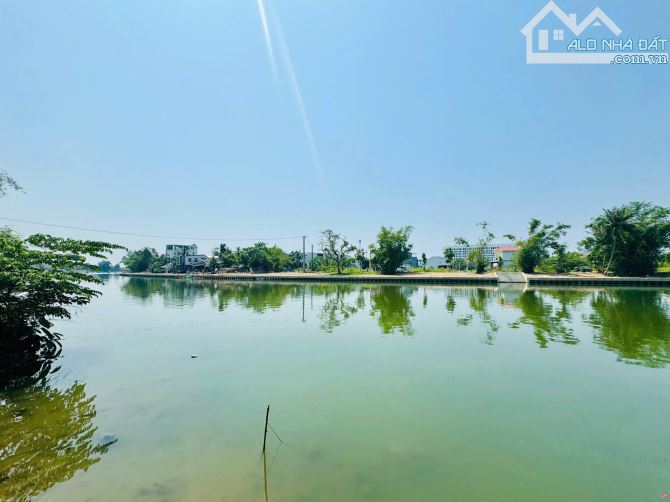 Bán lô đất 2 Mặt tiền đường NGUYỄN CỬU VÂN - View sông Như Ý - DT 215m2 - Giá 3xtr/m2