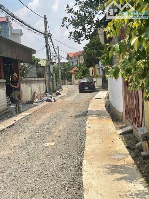 80m đường rộng ô tô chỉ nhỉnh 2tỷ👉 tự nhiên -thường tín