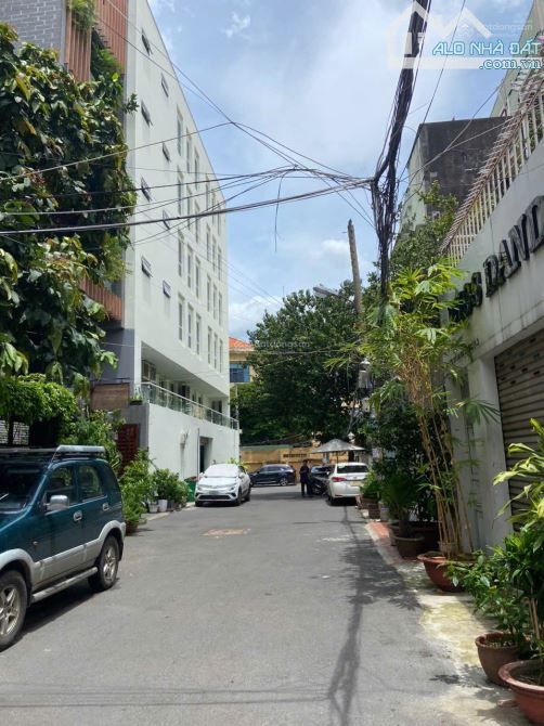Cần Bán nhà hẻm xe hơi Nguyễn Trãi, P3, Q5. DT: 4.9x22m. 2 lầu. Gía bán 25 tỷ TL