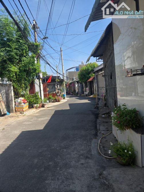 HXH, 2 mặt tiền, 115m2, Linh Xuân, Thủ Đức, giá giảm chỉ còn 4,5 tỷ