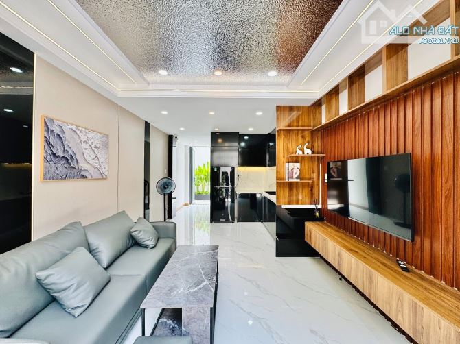 Căn Nhà Siêu Vip Đường An Nhơn, Gò Vấp/ DT 56,8m2/ Giá 4 Tỷ 680Tr/ SHR Chính Chủ/ Hẻm Ô Tô