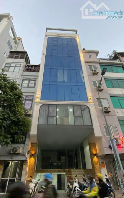 Bán tòa Văn Phòng Trung Yên _ Trung Hòa 80m2, thông sàn kinh doanh, hầm ô tô, giá 32,8 tỷ.