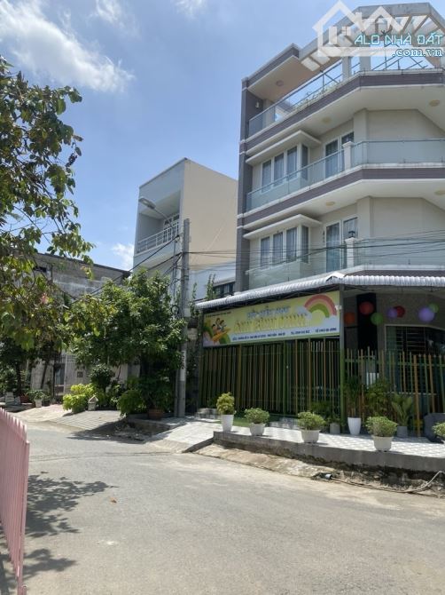 3 tầng lê văn lương-6 x 23-đường 16m-3pn- hơn 7 tỷ