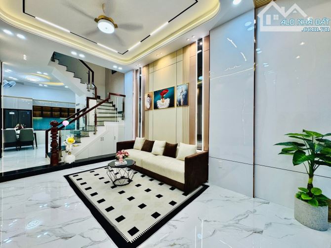CHỈ CẦN 4 TỶ CÓ NGAY CĂN NHÀ NGUYỄN VĂN NGHI, GÒ VẤP/ 56,5M2/ SỔ RIÊNG CHÍNH CHỦ/ HẺM Ô TÔ