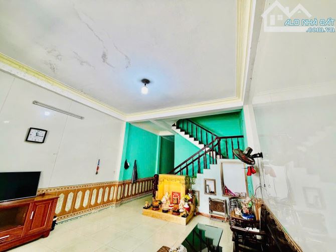 SIÊU RẺ NHẤT MẶT TIỀN HOÀNG DƯ KHƯƠNG - 120M - 3 TẦNG KIÊN CỐ - GẦN CÔNG VIÊN - 8.5 TỶ