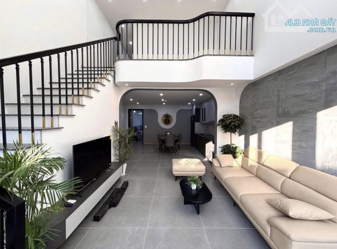 BÁN NHÀ PHÂN LÔ VIP TÂY HỒ 52M² – 3 Ô TÔ TRÁNH – VỈA HÈ RỘNG – GẦN CIPUTRA, GIÁ 16.8 TỶ