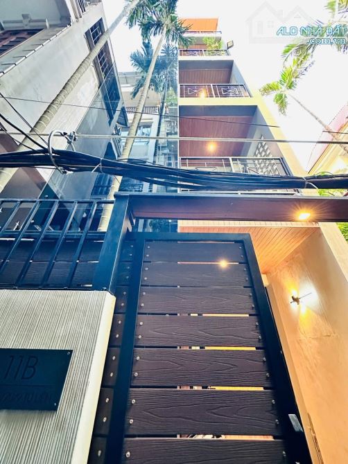 🏡 Bán nhà Tứ Liên 70m 6 tầng mặt tiền 4.5 giá chỉ 16.8 tỷ