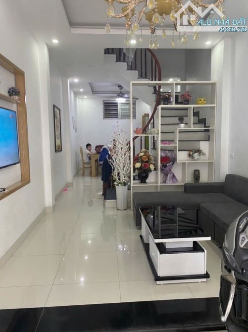 HÀNG HIẾM Bạch Mai 38m², 4 tầng , Full nội thất, 5 phút ra Hồ Gươm! Chỉ hơn 7 tỷ