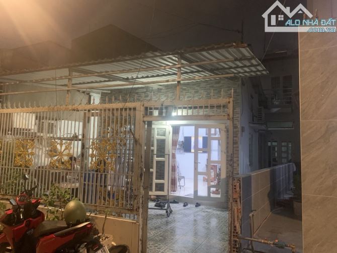 HẺM XE HƠI TRÁNH SÁT MẶT TIỀN, GẦN NÚT GIAO GÒ DƯA, NGANG HIẾM 5m; 88m2; 6,7 TỶ.