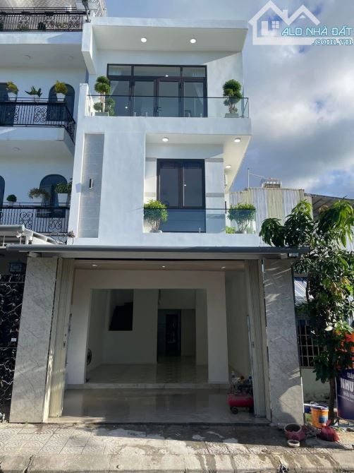 -Bán nhà 3 tầng Mt Hoà An 26,Tp Đà Nẵng Vị trí kinh doanh