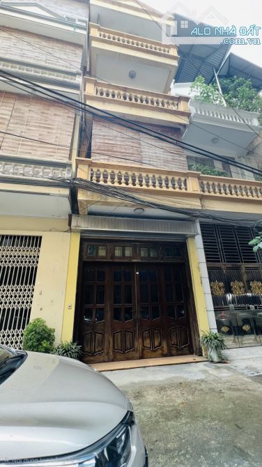 🏡 Bán nhà Nguyễn Văn Huyên 55m 4 tầng mặt tiền 3.8 giá chỉ 20.6 tỷ