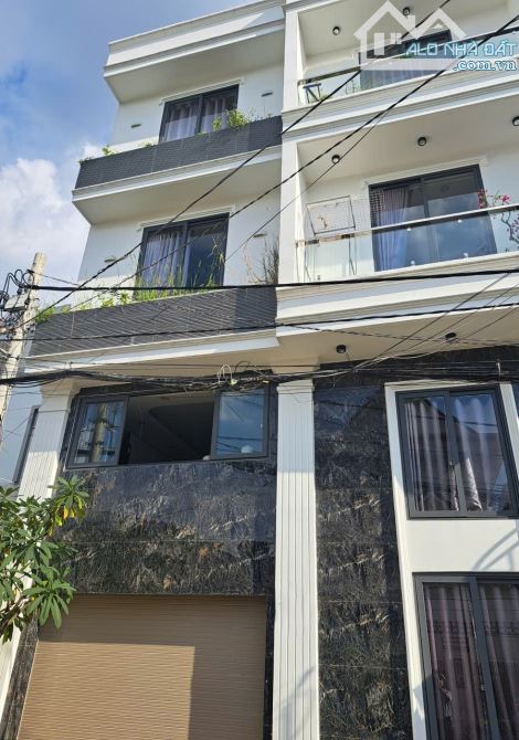 NHÀ MỚI ĐẸP Ở NGAY, HẺM NHỰA 5m THÔNG, 4 TẦNG GẦN BV THỦ ĐỨC, 8X10 CHỈ 8,2 TỶ.