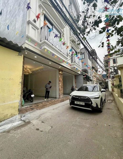 Nhà Phố Nhổn- diện tích 40m2 - 5 tầng