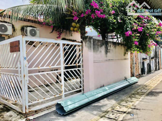 TDC PHƯỚC HẢI-CÁCH BIỂN 50m-3 mặt tiền-có nhà mơ mộng-giá 3ty2
