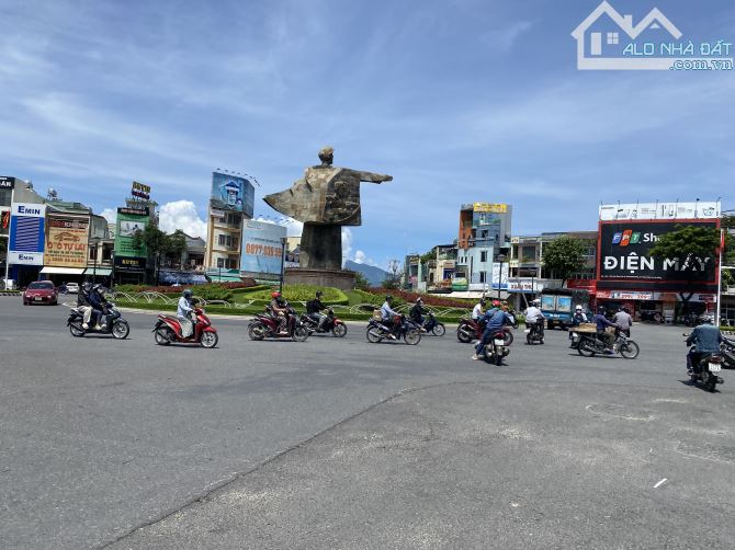 Bán Đất Mặt Tiền Mẹ Nhu Giá Sụp Hầm Không Có Lô Thứ 2