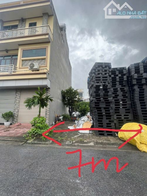 BÁN ĐẤU GIÁ TIÊN XÁ HẠP LĨNH LÀN 2 MẶT 7M GIÁ 4,6 TỶ