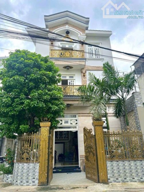 BÁN BIỆT THỰ 100M2 GẦN CHUNG CƯ RUBY CELADON TÂN PHÚ CHỈ NHỈNH 12 TỶ TL