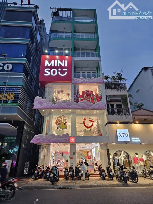 Bán gấp MT Kinh doanh Trần Thiện Chánh Q.10, 7x18m, Trệt + 3 Lầu HĐT: 120 triệu, giá 39 tỷ
