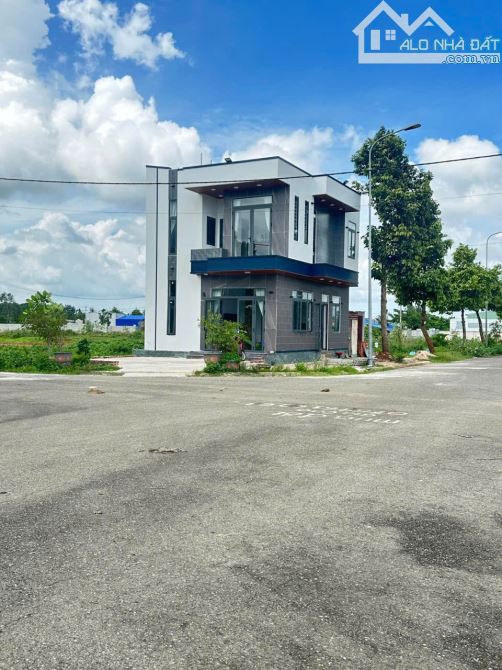Bán đất góc Lưu Chí Hiếu Rạch Dừa chỉ 5 tỷ