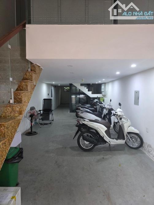BÁN TOÀ NHÀ 8 TẦNG THANG MÁY, VỈA HÈ Ô TÔ TRÁNH KINH DOANH TRẦN BÌNH CẦU GIẤY, GIÁ 26.5 TỶ