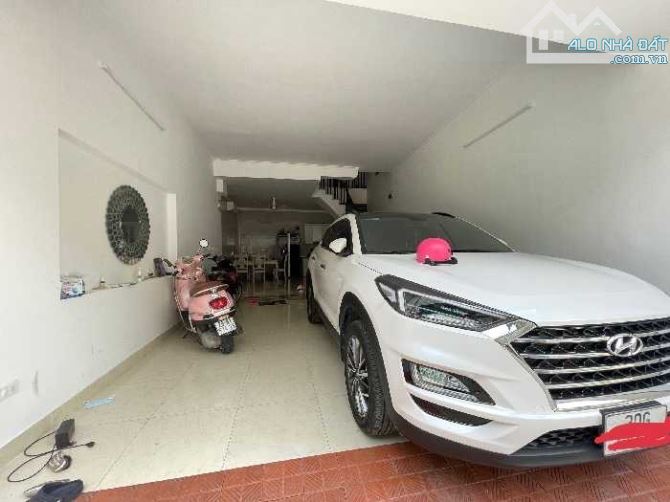 💥 SIÊU PHẨM THẠCH BÀN – NHÀ ĐẸP– GARA Ô TÔ – GẦN HỒ, TRƯỜNG HỌC, CÔNG VIÊN – PHÁP LÝ RÀNG