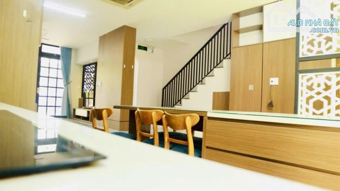 💥BIỆT THỰ 3 TẦNG M.T LƯƠNG THÚC KỲ – 105M2 NGANG 6M – KHU CÁN BỘ DÂN TRÍ –GIÁ CHỈ 9.X TỶ