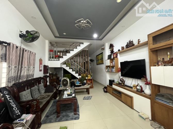 💎 NHÀ 2 TẦNG LÊ ĐÌNH LÝ – DÒNG TIỀN ỔN ĐỊNH – 8.X TỶ🔥
