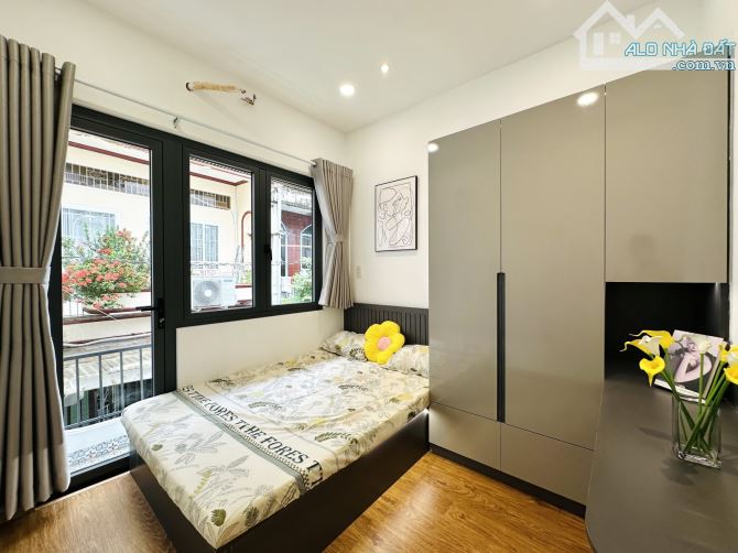 BÁN NHÀ ĐẸP KHU PHAN XÍCH LONG - PHÚ NHUẬN - 6M × 8M - 3PN FULL NT - HƠN 5 TỶ