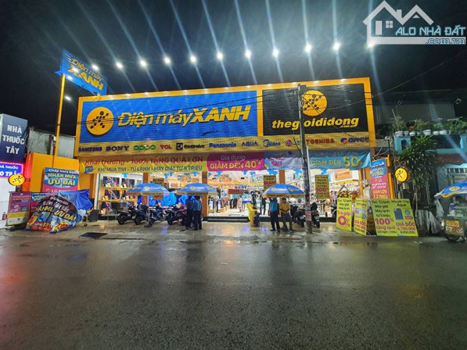Góc 2 mặt tiền 106-106A-B-C Nguyễn Thị Tú, Bình Tân; 485m22 (20x28); HĐT 200tr; Bán 40 tỷ
