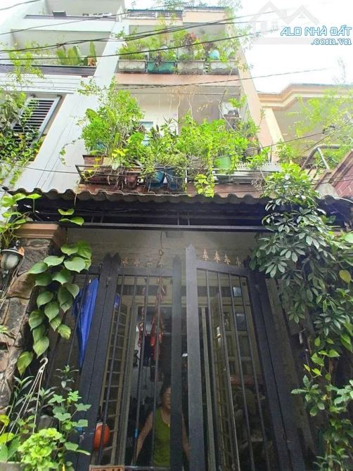 Bán nhà Đinh Tiên Hoàng 52.4m² 4 tầng – 13 tỷ – Trung tâm Quận 1, Sổ hồng riêng