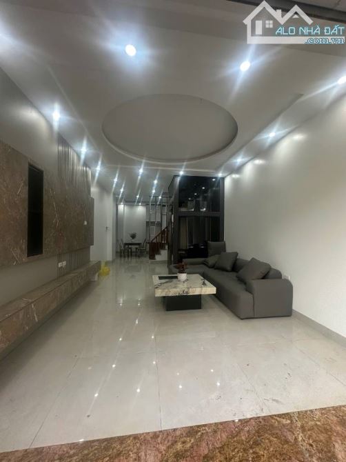 Nhà 6 tầng thang máy Ngô Thì Sỹ 54m² – Không gian sống tiện nghi giữa trung tâm Hà Đông