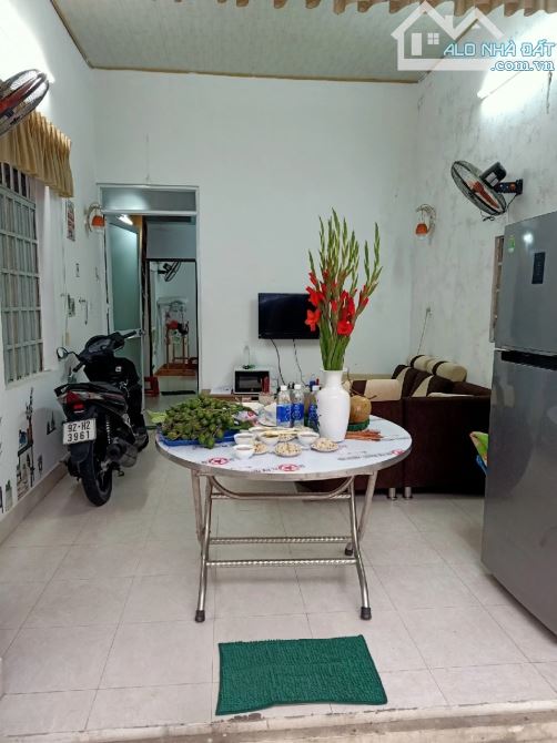 Bán gấp nhà trọ - TT Hoà Cường - 95m2- dòng tiền 10tr- 4.x tỷ
