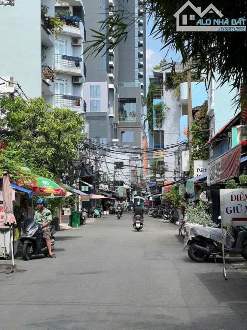 Bán nhà Nguyễn Trãi 74m² 1 tầng – 14.5 tỷ – Trung tâm Quận 1. Thích hợp xây mới
