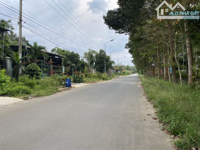 Bán Đất 100m2(5x20m), Đường ô tô 13m, gần Sân Bay Long Thành, Bình Sơn, Đồng Nai