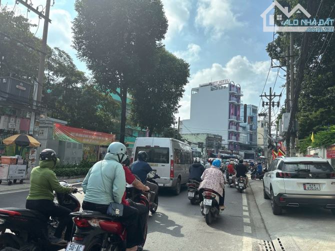 Nhà HIẾM MTKD sầm uất Thống Nhất P.11 ngang 13.5m 459m2 KD trường học kế Lotte chỉ 51.5 tỷ