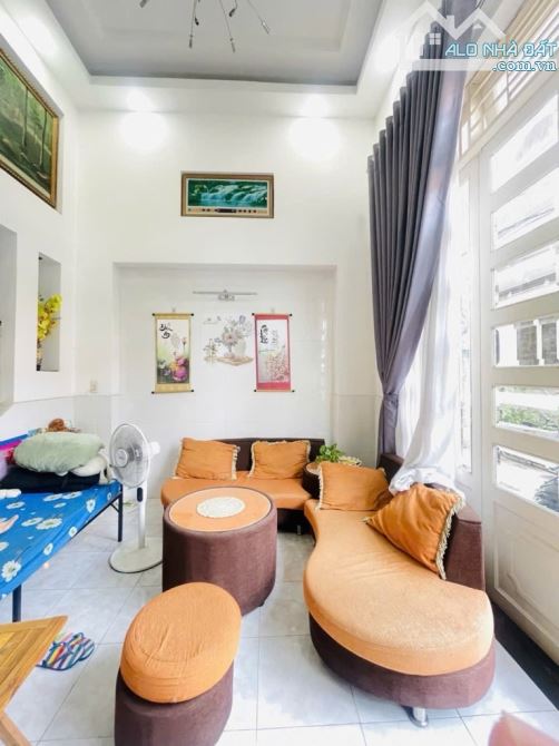 BÁN NHÀ HXH PHAN HUY ÍCH, Q.TÂN BÌNH. DT 45M MT RỘNG 5M, 3L, 4PN GIÁ CHÀO 6,1 TỶ