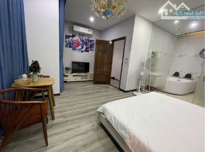 Nhà 4 Tầng LUXURY_ Đường ĐÔNG LỢI 4_ Dòng TIỀN 40tr/ Tháng