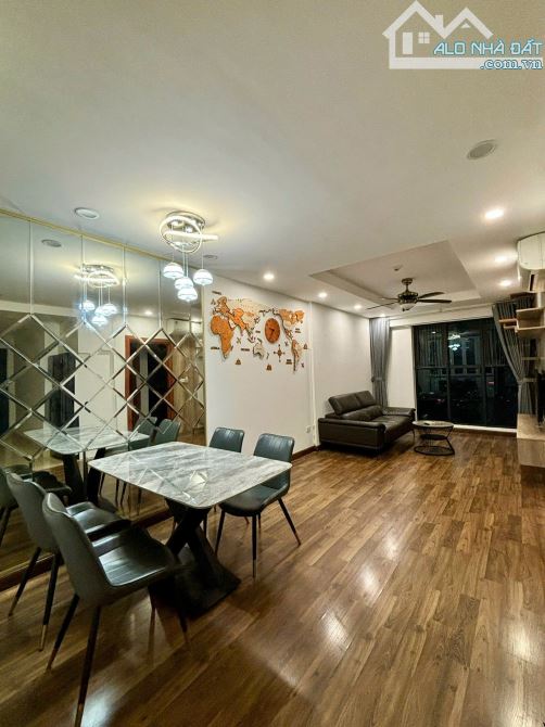 CHUNG CƯ USILK CITY GẦN 100M NHỈNH 6 TỶ