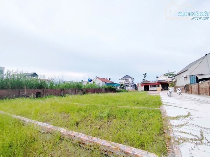 Bán 77m Đất Đông tảo, kẹp giữa 2 khu chợ lớn. Giá trị thực cao, giá cực tốt . Chỉ 25tr/m…