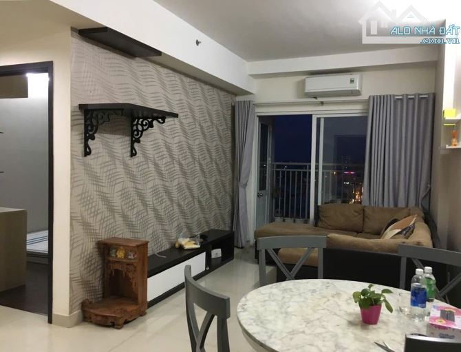 Cần bán căn hộ Carillon 2, sổ hồng riêng. Diện tích 70m2, 2 phòng ngủ, giá bán 3 tỷ 8
