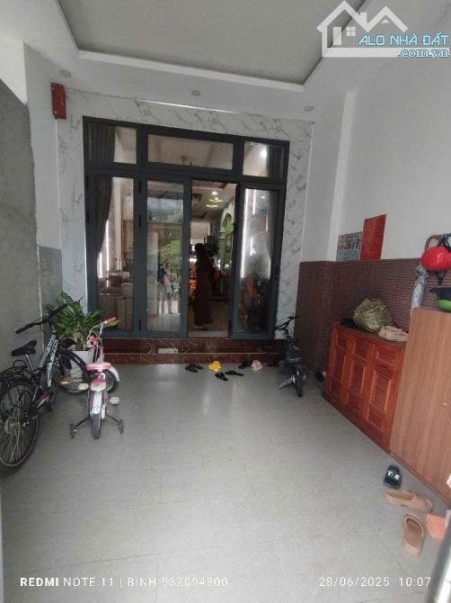 BÁN NHÀ 2 tầng ngang (7x13) 85m² Hẻm 7m thông sát đường TÔ NGỌC VÂN, phường THẠNH XUÂN, Q1