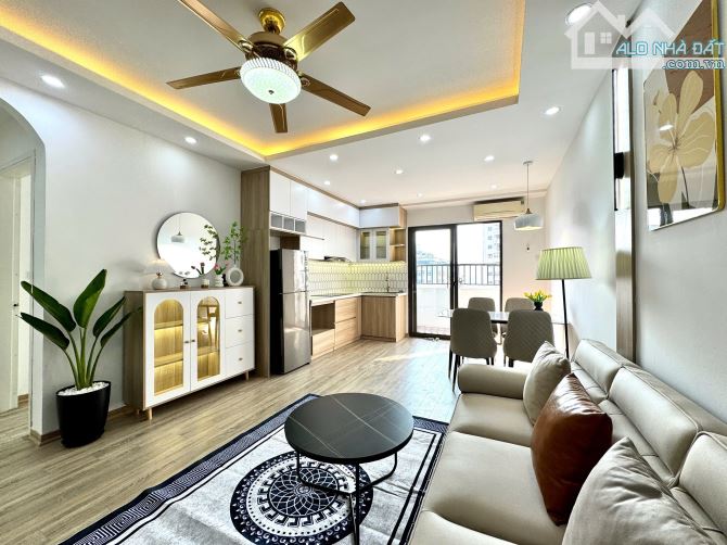 Bán chung cư HH Linh Đàm căn góc 3 ngủ, full nội thất giá 4,2 tỷ .