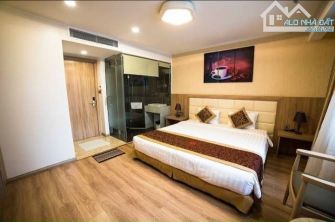 # MT Nguyễn Hữu Thọ gần Duy Tân, 263m2, ngang 8.7m, 2 mặt thoáng, 3 tầng