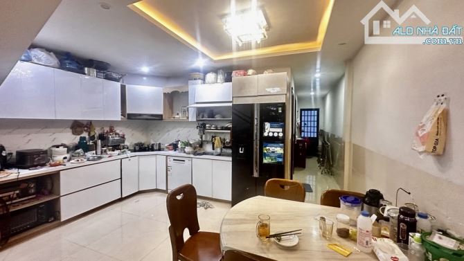 CỰC PHẨM NAM VIỆT Á, CẠNH SÔNG HÀN – 3TẦNG 3MÊ, FULL NỘI THẤT, NHÀ MỚI Ở NGAY – NHỈNH 12TỶ