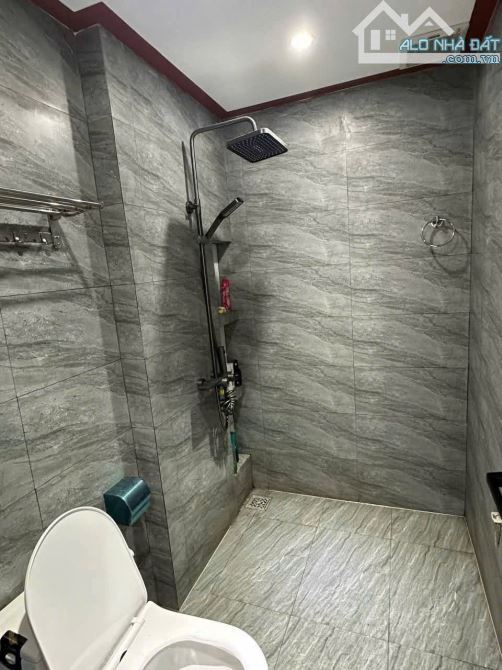 🔥**SIÊU HOT – NHÀ C4 FULL NỘI THẤT CHỈ 3 TỶ 090!!!**🔥  🏡 KIỆT Ô TÔ TỐNG DUY TÂN – BƯỚC