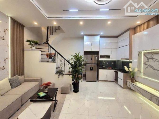 BÁN NHÀ DƯƠNG VĂN BÉ, TIMECITY 30M 5 TẦNG MT 4.6M GIÁ 7.2 TỶ