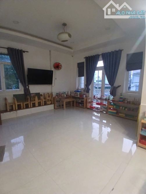 BÁN BIỆT THỰ SÂN VƯỜN ĐƯỜNG SỐ 50 Q6 (8X16) 2 TẤM. CHỈ 16,5 TỶ