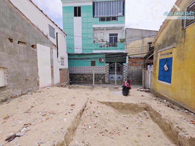 "Cần Bán - Đất đường Phan Đình Giót TÂY NHA TRANG